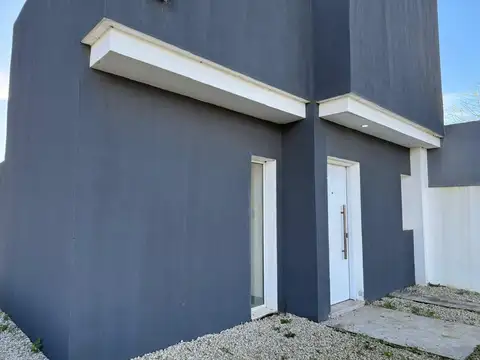 Depto Tipo Casa en Venta de 2 ambientes