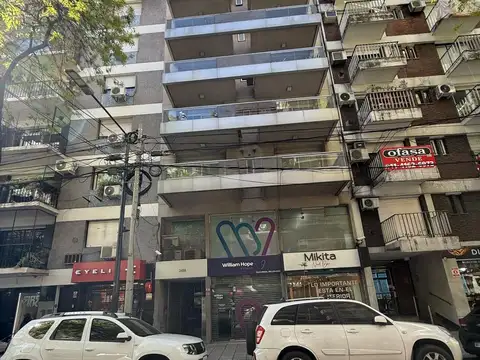 José Hernández 2400