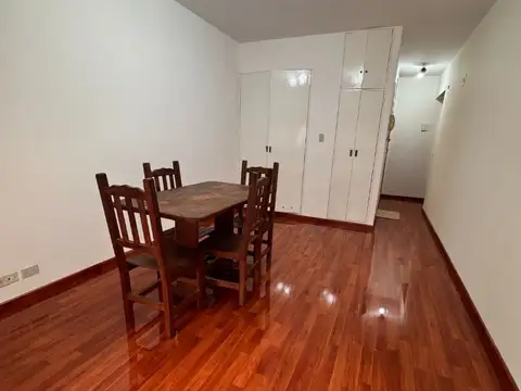 Vendo excelente Monoambiente en Microcentro CABA  Apto Profesional
