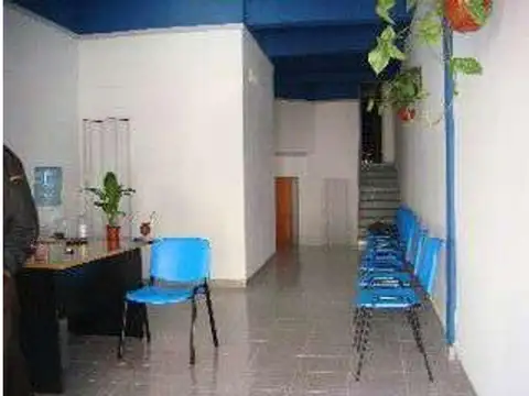Local en Venta Via Pública