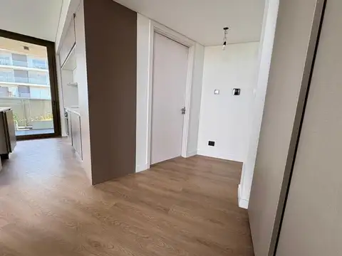 Av. Libertador Y Vicente López Y Planes , Piso 10