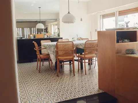 Departamento 5 ambientes con 2 baños