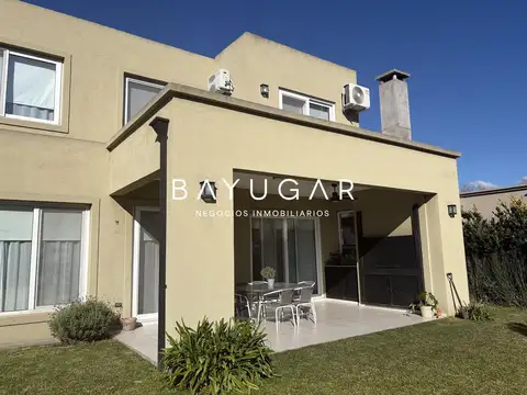 Casa en Venta en La Cañada - Los Arces, USD 264.000