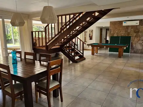 Casa 4 ambientes con 3 baños