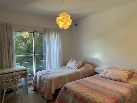 CASAS EN VENTA EN MIRALAGOS
