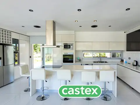 Casa en Venta de 4 dormitorios