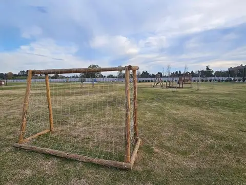 Adg. Excelente Lote Interno En El Olivar