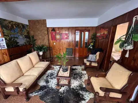 Depto Tipo Casa en Venta 46 años