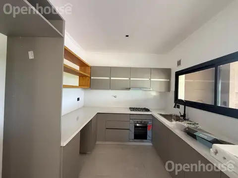 IMPECABLE Casa DE 6 AMBIENTES en  BARRIO SAN PABLO! POSIBILIDAD DE FINANCIACIÓN
