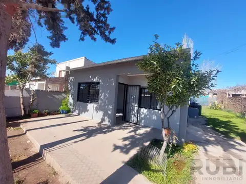 CASA EN VENTA EN CENTENARIO NEUQUÉN