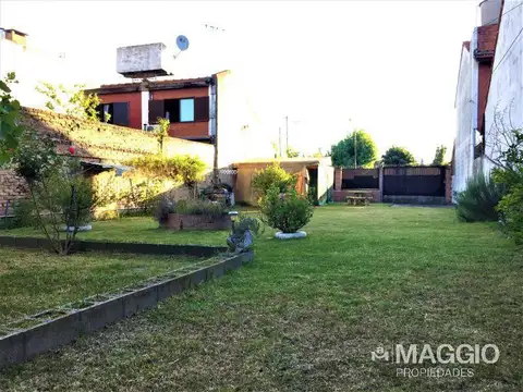 CASA 2 AMBIENTES VILLA LUZURIAGA