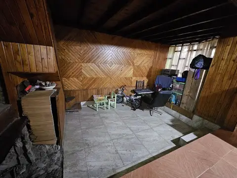 Casa en lote propio en Garin