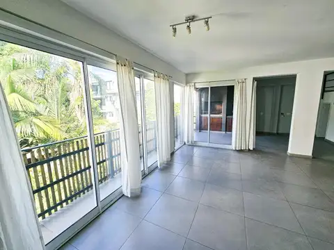 Departamento en Venta con 2 cocheras