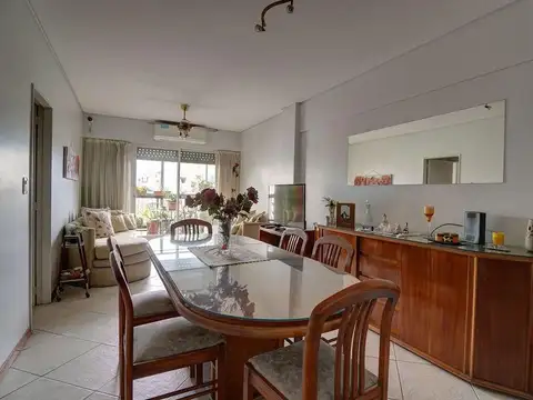 Departamento 4 ambientes con 3 baños