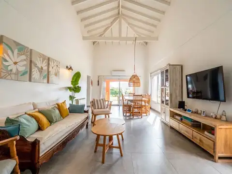 VENTA CASA EN 1 PLANTA -  PUERTOS DEL LAGO