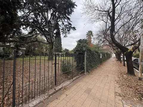 Lote de 388 m2, 9 x 43 - posibilidad de agregar lotes linderos