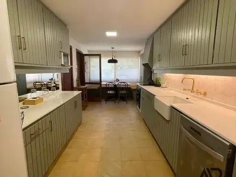 Casa en Alquiler Temporal en Punta del Este, USD 16.500