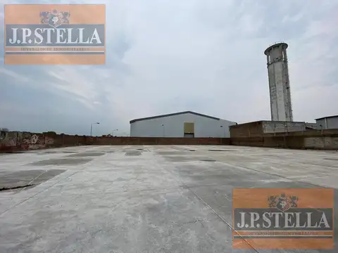 Fracción Industrial 5057 m² - 3233 m² Cubiertos  - Tablada