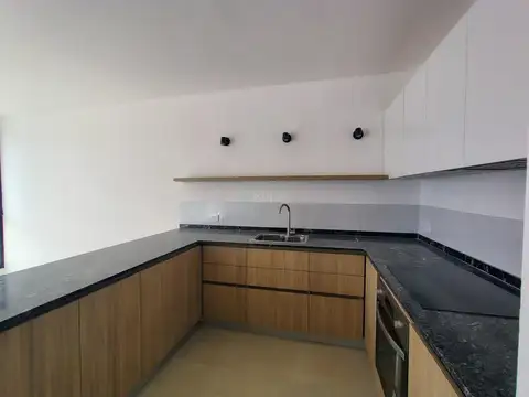 Departamento a la venta tipo duplex 4 ambientes. Manuel Alberti.Pilar