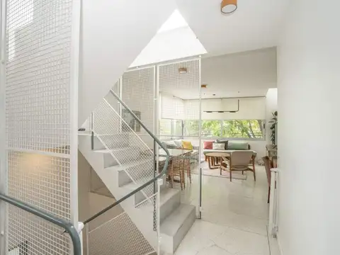 Depto Tipo Casa en Venta al Oeste