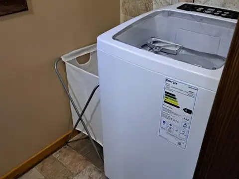 Casa en Alquiler con 1 cochera