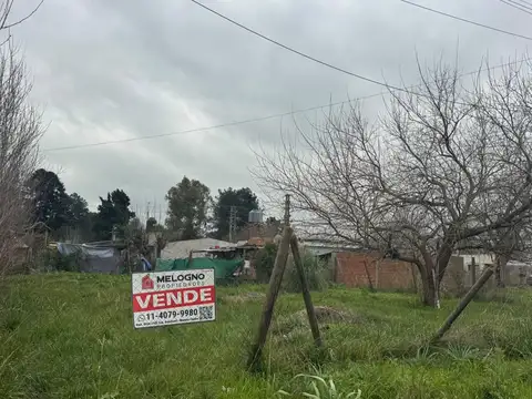 Terreno en Venta 30  mts Fondo