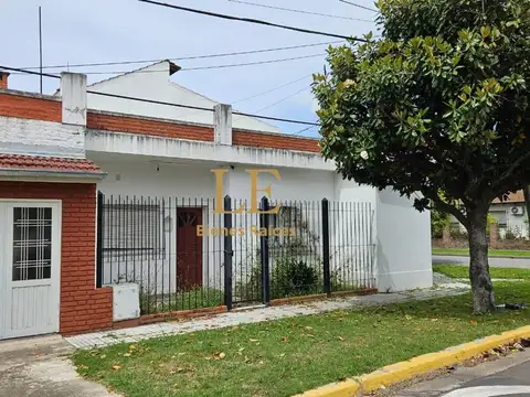 Casa en Venta - Centro de Garin