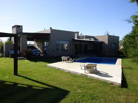 Casa en Alquiler de 2 dormitorios