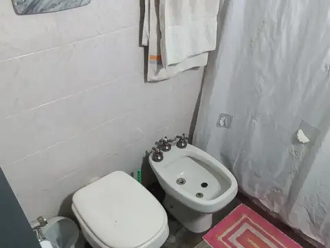 Casa de seis ambientes - Venezuela 5800 Villa Luzuriaga