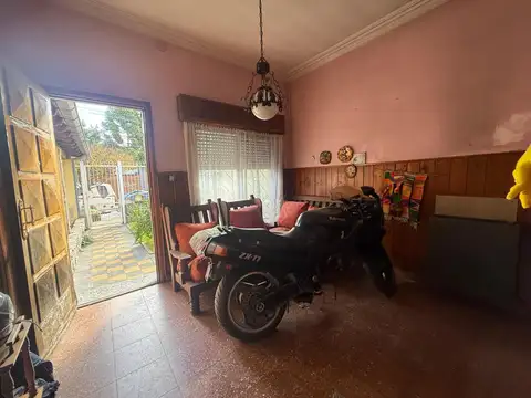 Casa en Venta en Villa Adelina, USD 120.000