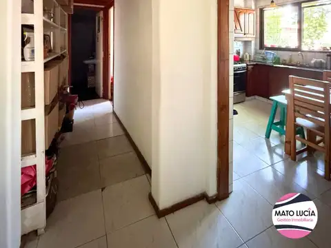 3 AMBIENTES CON BALCON - 2DO POR ESCALERA - MUY LUMINOSO!