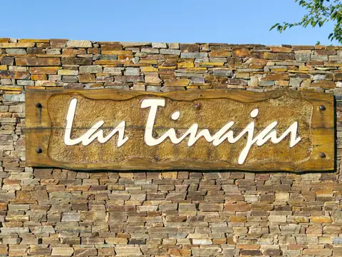 Las  Tinajas -Ruta 7 y José María Perez*