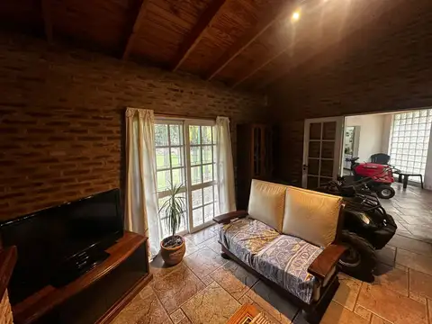 Casa en Venta con 1 cochera
