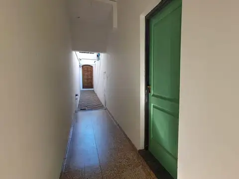 Depto Tipo Casa en Venta en Colegiales, USD 220.000