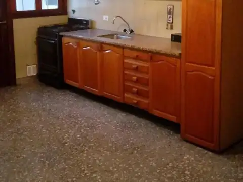 Departamento en Alquiler de 4 dormitorios