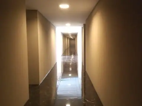 Oficina a Estrenar en Meridiano Pilar