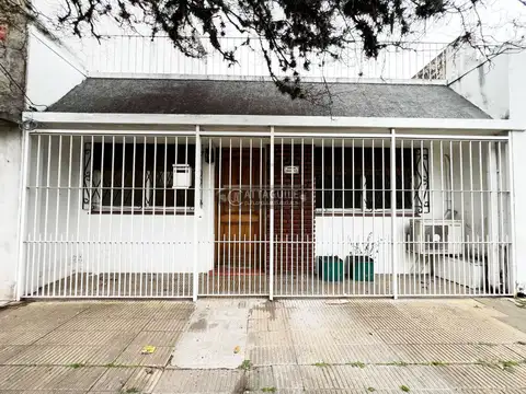 Casa en Alquiler en San Antonio de Padua, $ 750.000