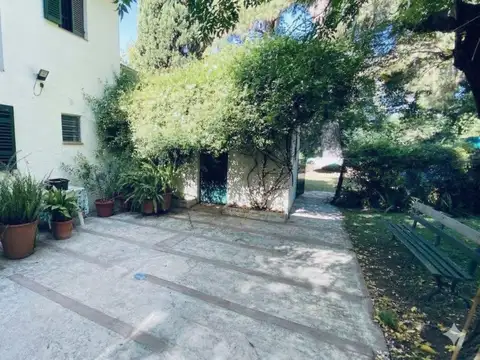 CASA 4 AMBIENTES EN  BARRIO UNO APTO CREDITO