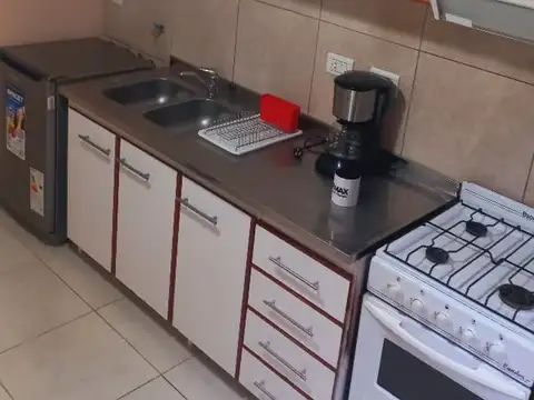 ALQUILER DE CASA - GOB. PAZ 200 -  ZONA CENTRICA
