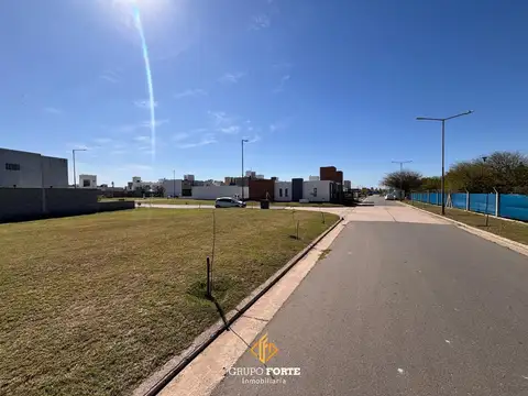 Lote en venta en San Ignacio Village