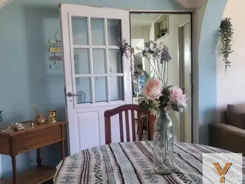 Depto Tipo Casa en Venta con 1 cocheras