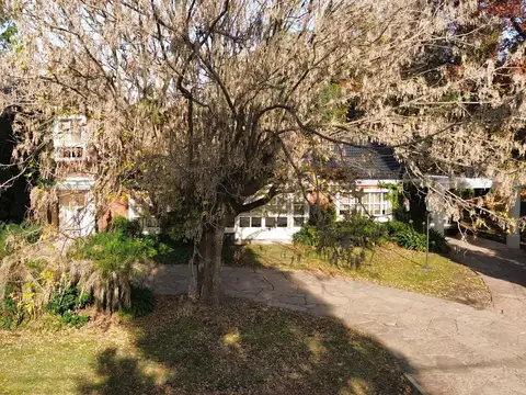 VENTA DE CASA EN SAN DIEGO CON 5 HABITACIONES EN SAN DIEGO MORENO