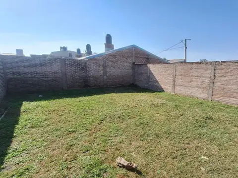 Casa de 2 dormitorios en Venta! Zona Norte