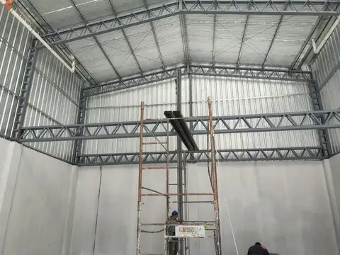 Galpon en Alquiler en Ituzaingo, $ 3.800.000