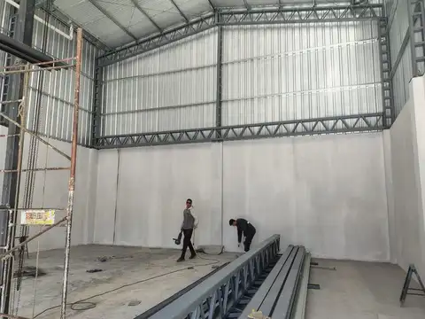 Galpon en Alquiler A Estrenar