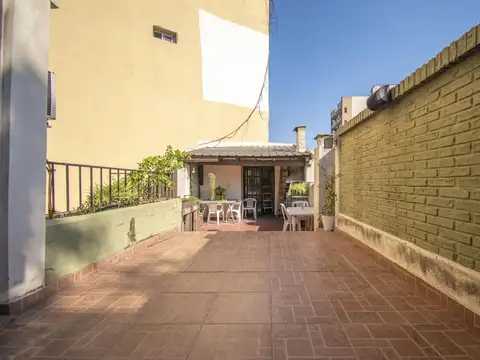 Depto Tipo Casa en Venta de 9 ambientes