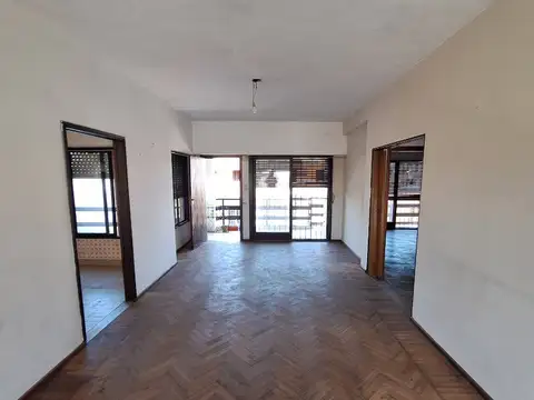 Depto Tipo Casa en Venta en El Palomar, USD 70.000