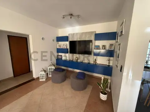 Casa en venta en Hudson con parque y pileta