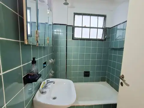 Departamento en venta en Olivos Vias/Maipu