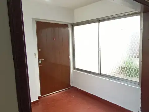 VENTA– DEPARTAMENTO- 2 -AMBIENTES– OPORTUNIDAD– RETASADO - QUILMES OESTE